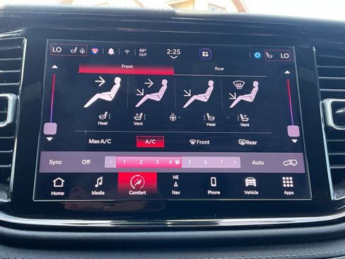 Used 2021 Dodge Durango Citadel w/ Premium Entertainment Group AWD/4WD image 26