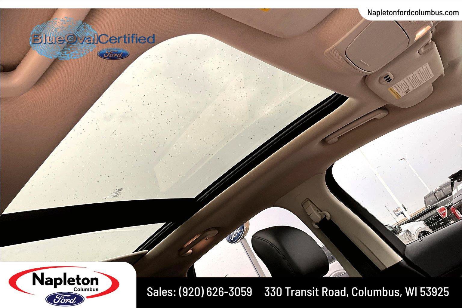 Used 2018 Ford Edge Titanium w/ Equipment Group 302A FWD image 23