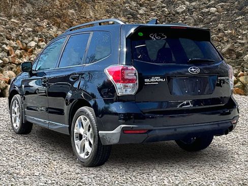 Used 2018 Subaru Forester 2.5i Touring image 10