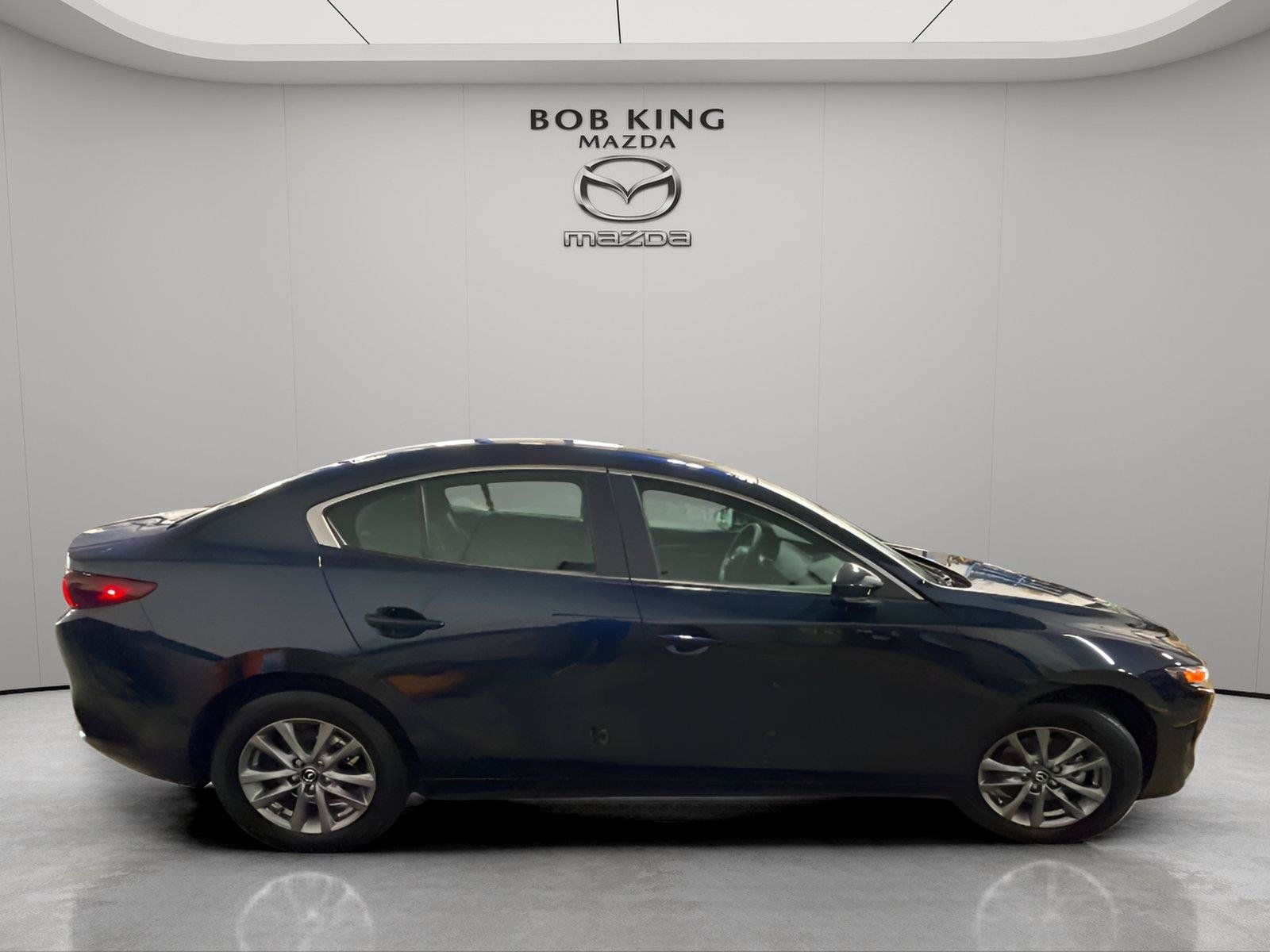 New 2026 MAZDA MAZDA3 s FWD image 6