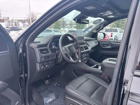 Used 2024 Chevrolet Suburban RST image 16