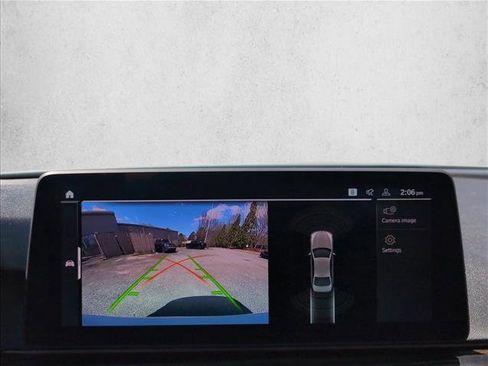 Used 2023 BMW 530i w/ Convenience Package image 13