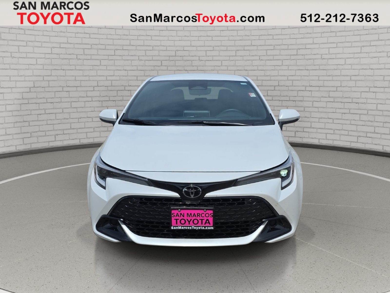 Used 2023 Toyota Corolla SE FWD image 2