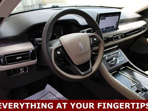 Used 2024 Lincoln Aviator Reserve w/ Equipment Group 201A AWD/4WD image 2