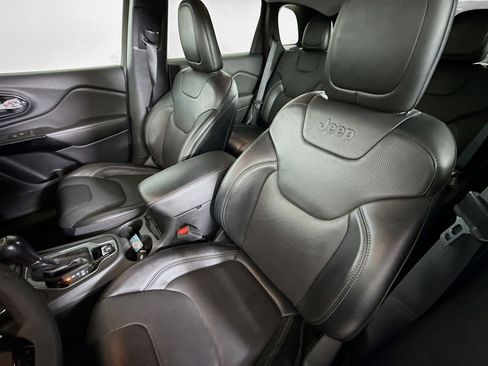 Used 2023 Jeep Cherokee Altitude Lux image 26