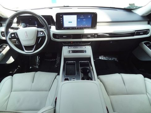Certified 2025 Lincoln Aviator Reserve w/ Equipment Group 201A AWD/4WD image 20