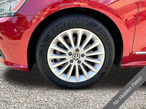 Used 2016 Volkswagen Passat 1.8T SE w/ Lighting Package (P06) FWD image 9