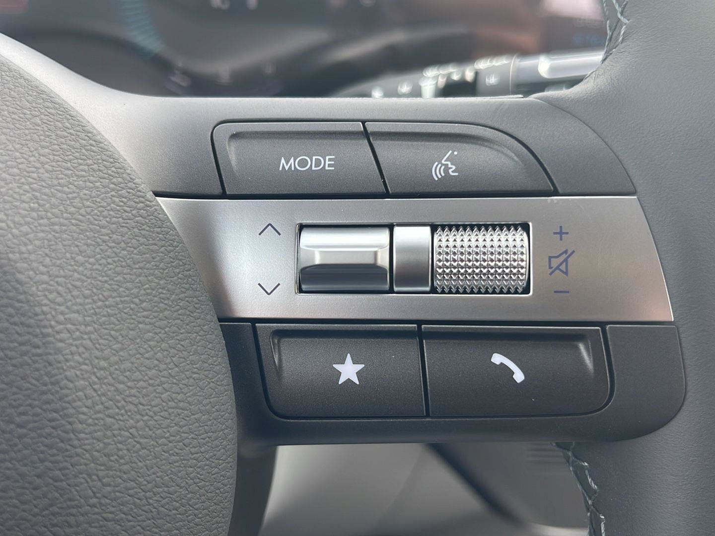 New 2026 Hyundai Kona SEL Sport AWD/4WD image 25