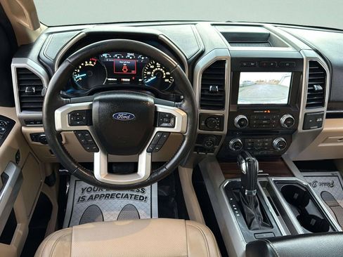 Used 2017 Ford F150 Lariat w/ Equipment Group 502A Luxury image 9