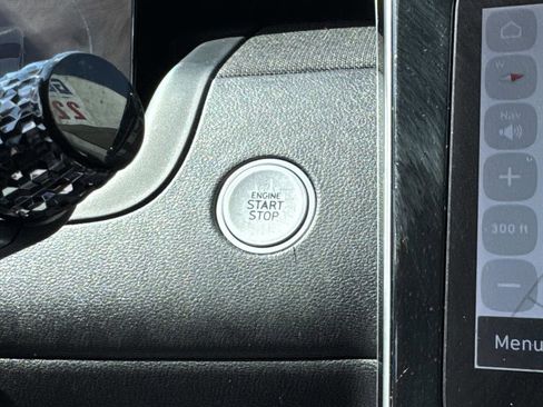 Used 2023 Hyundai Tucson Limited image 47