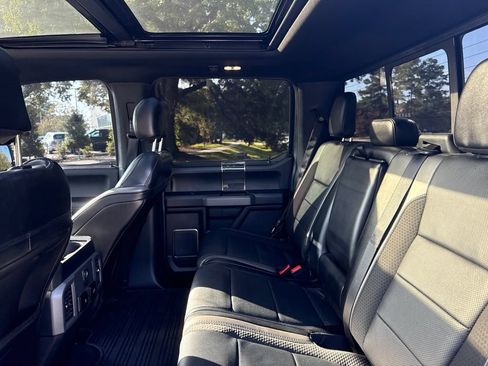 Used 2019 Ford F150 Raptor w/ Equipment Group 802A Luxury AWD/4WD image 22