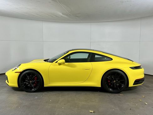 Certified 2023 Porsche 911 Carrera 4S image 2