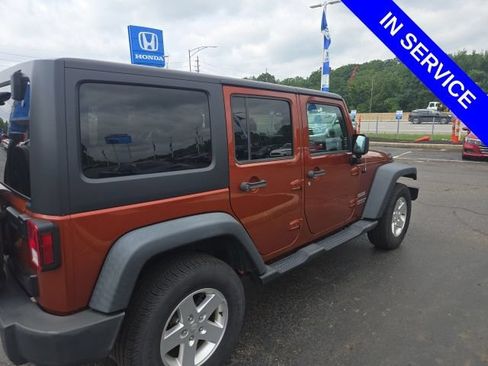 Used 2014 Jeep Wrangler Unlimited Sport w/ Quick Order Package 24S AWD/4WD image 10
