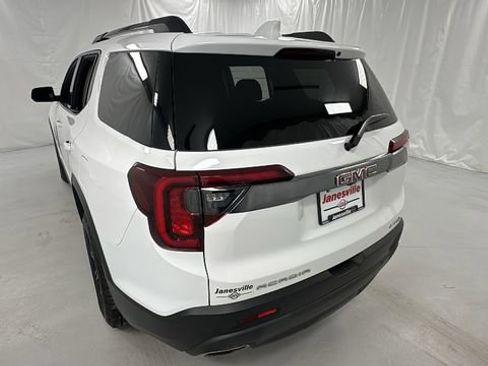 Used 2023 GMC Acadia AT4 image 5