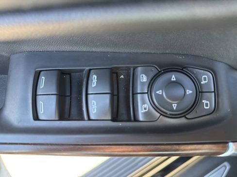 Used 2020 GMC Sierra 1500 SLT w/ SLT Premium Plus Package image 14