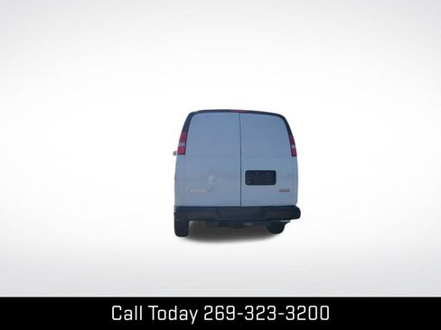 New 2025 GMC Savana 3500 Extended w/ Driver Convenience Package image 8