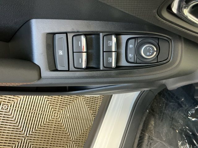 New 2026 Subaru Crosstrek 2.5i Limited AWD/4WD image 10