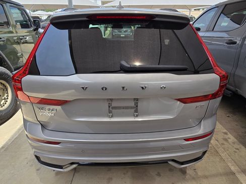 Used 2023 Volvo XC60 B5 Ultimate FWD image 7