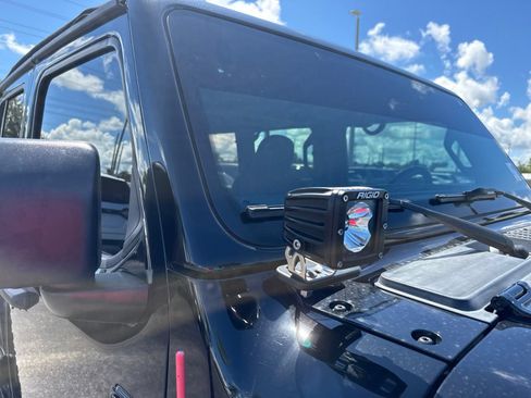 Used 2021 Jeep Wrangler Unlimited Sport AWD/4WD image 12
