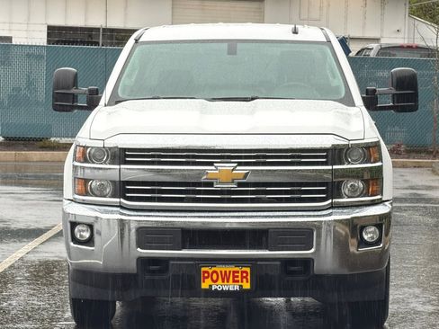 Used 2015 Chevrolet Silverado 2500 LT w/ LT Convenience Package image 9