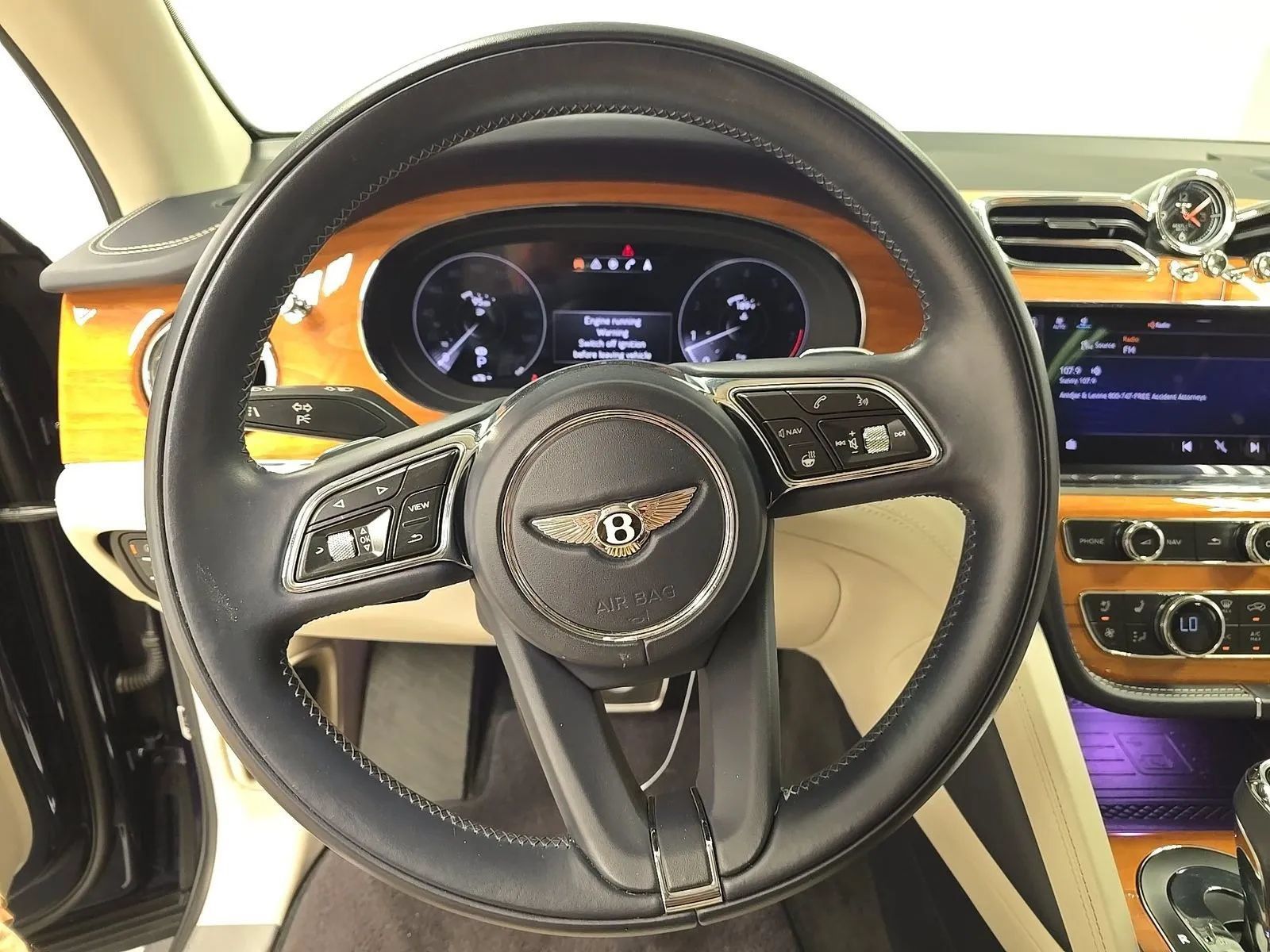 Used 2021 Bentley Bentayga w/ First Edition Specification AWD/4WD image 5