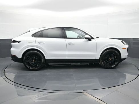 New 2026 Porsche Cayenne Coupe image 24
