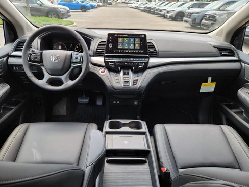 New 2026 Honda Odyssey EX-L image 7