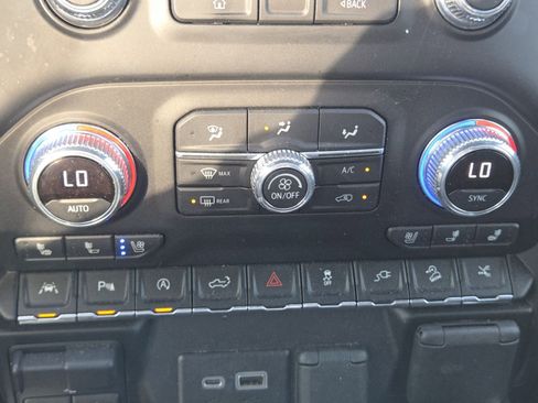 Used 2021 GMC Sierra 1500 Denali image 39