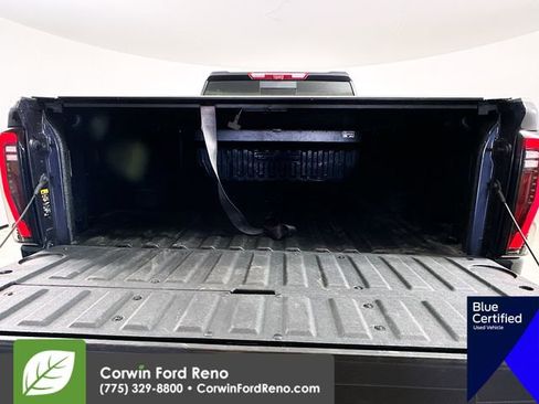 Used 2025 GMC Sierra 2500 AT4X image 32