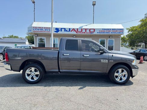 Used 2017 RAM 1500 Big Horn AWD/4WD image 3