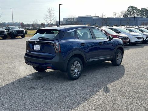 New 2026 Nissan Kicks S image 4