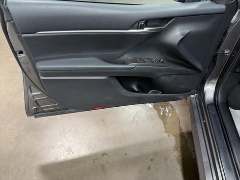 Used 2023 Toyota Camry LE image 11