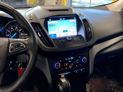 Used 2018 Ford Escape SEL image 6