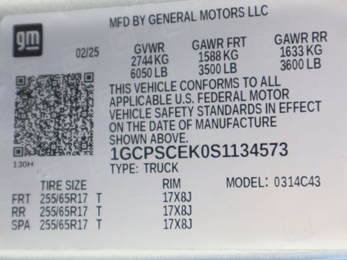 Used 2025 Chevrolet Colorado LT w/ Advanced Trailering Package image 30