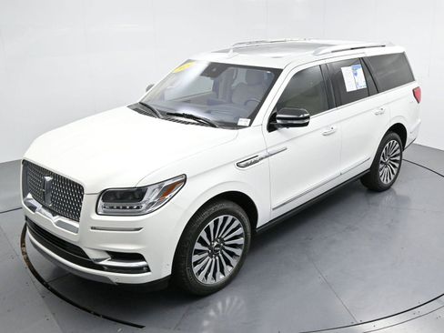 Used 2020 Lincoln Navigator Reserve w/ Luxury Package image 51