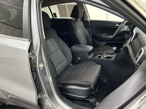 Used 2022 Kia Sportage LX w/ LX AWD Value Edition Package image 22