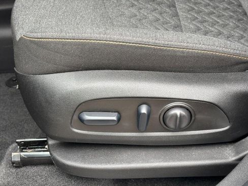 Used 2024 Chevrolet Equinox LT w/ LPO, Floor Liner Package image 15