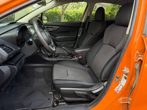 Used 2018 Subaru Crosstrek 2.0i AWD/4WD image 17