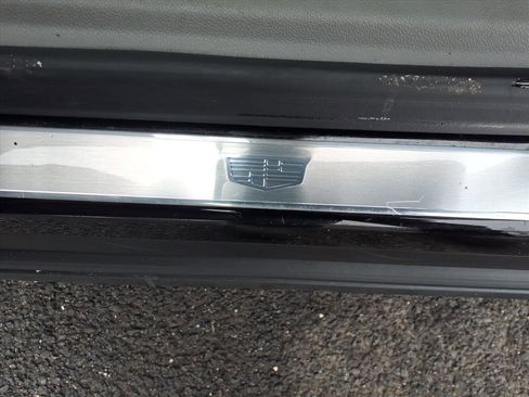 Certified 2024 Cadillac XT6 Premium Luxury w/ LPO, Floor Liner Package image 26