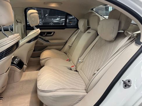 Used 2021 Mercedes-Benz S 580 4MATIC Sedan w/ Warmth & Comfort Package image 22