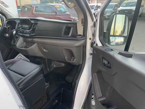 Used 2023 Ford Transit 150 Medium Roof AWD image 15