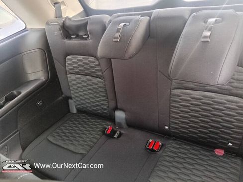 Used 2022 Nissan Pathfinder S w/ Cargo Package FWD image 7