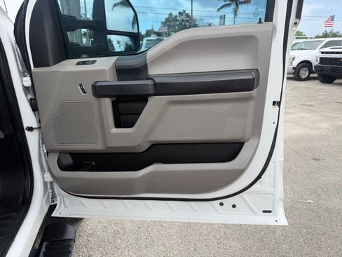 Used 2017 Ford F350 XL w/ Power Equipment Group AWD/4WD image 16