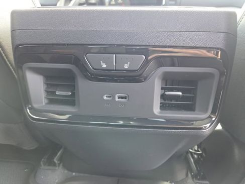 New 2026 GMC Sierra 2500 AT4 w/ Max Trailering Package AWD/4WD image 18