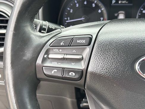 Used 2021 Hyundai Kona SEL FWD image 38