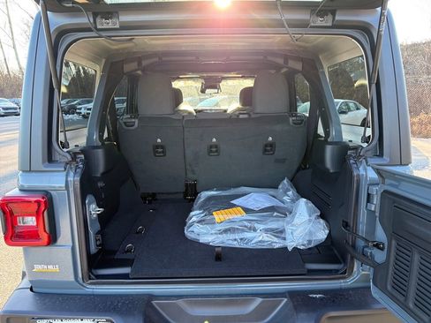 New 2026 Jeep Wrangler Sport S image 22