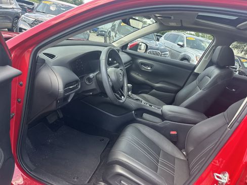 Certified 2024 Honda HR-V EX-L image 13