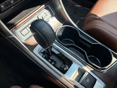 Used 2022 Subaru Ascent Touring image 25