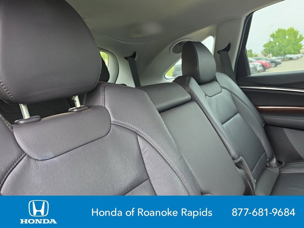 Used 2017 Acura MDX w/ Technology Package FWD image 16