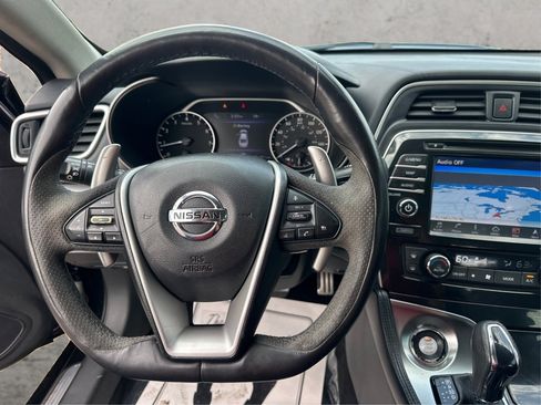Used 2017 Nissan Maxima SR w/ Midnight Edition FWD image 27